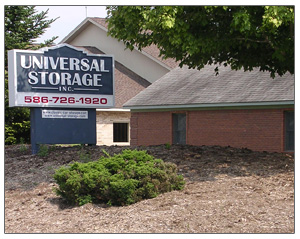 Universal Storage Classic Car Storage
